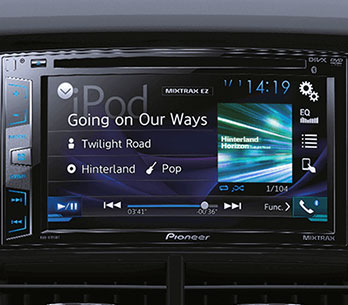 Pantalla touch y audio de la combi Hiace