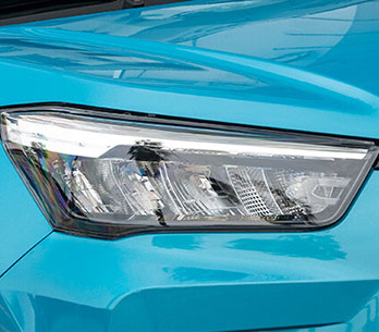 Faros delanteros Toyota Raize 