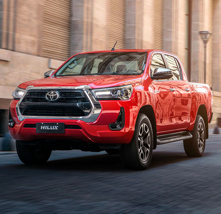 Nuevos accesorios para la gama Toyota Hilux - Revista KM77