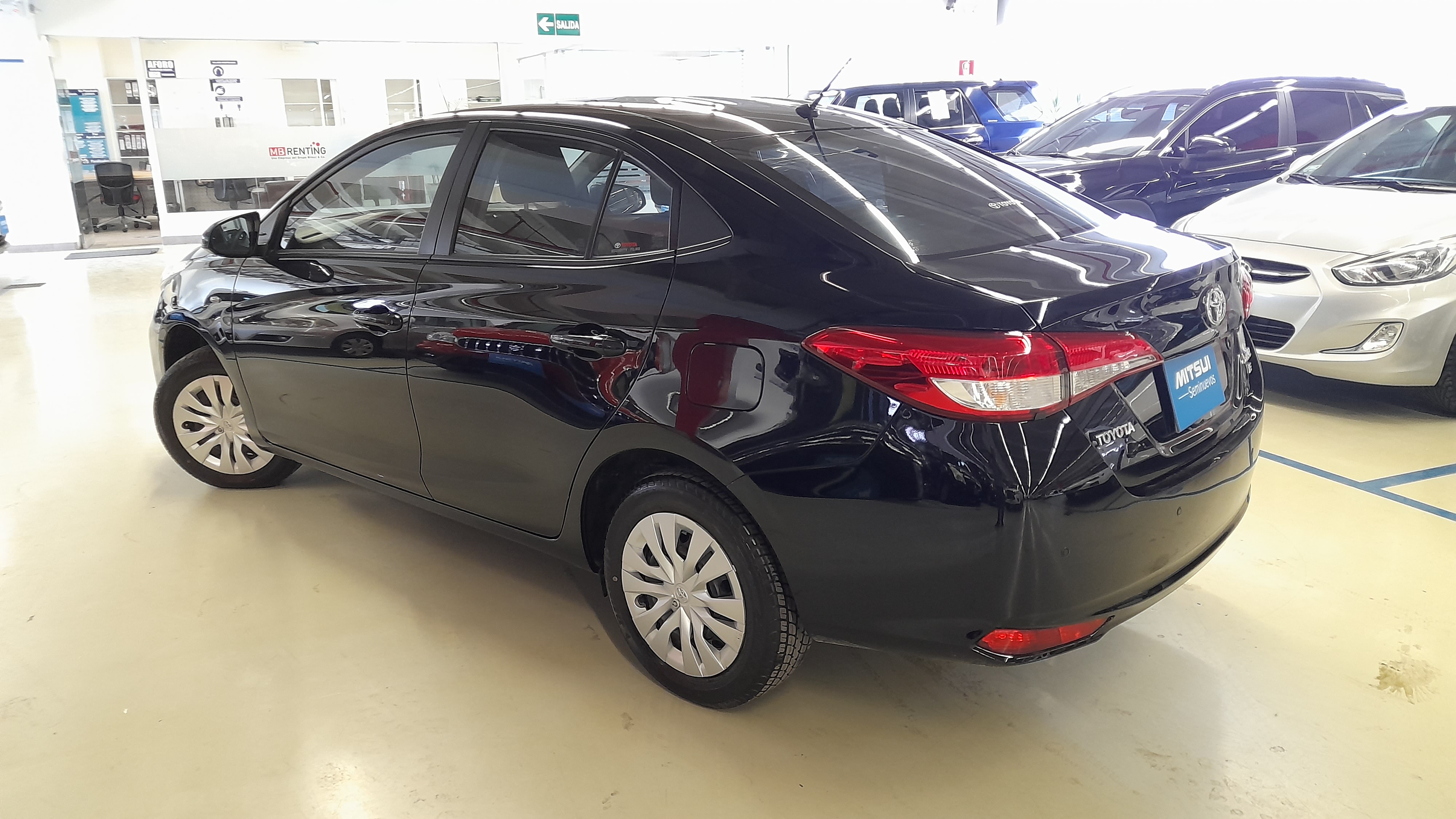 Toyota Yaris GLI 1.3 M/T