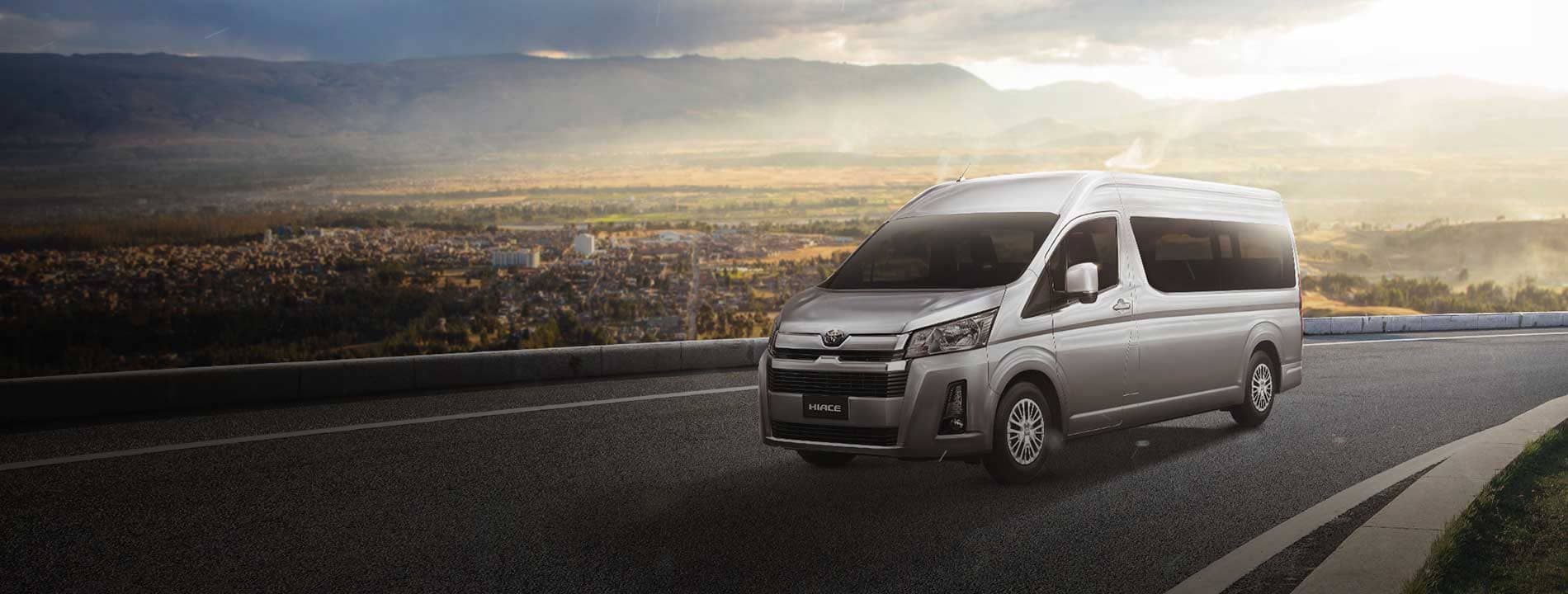 Toyota Hiace porque turismo es igual a aventura. 