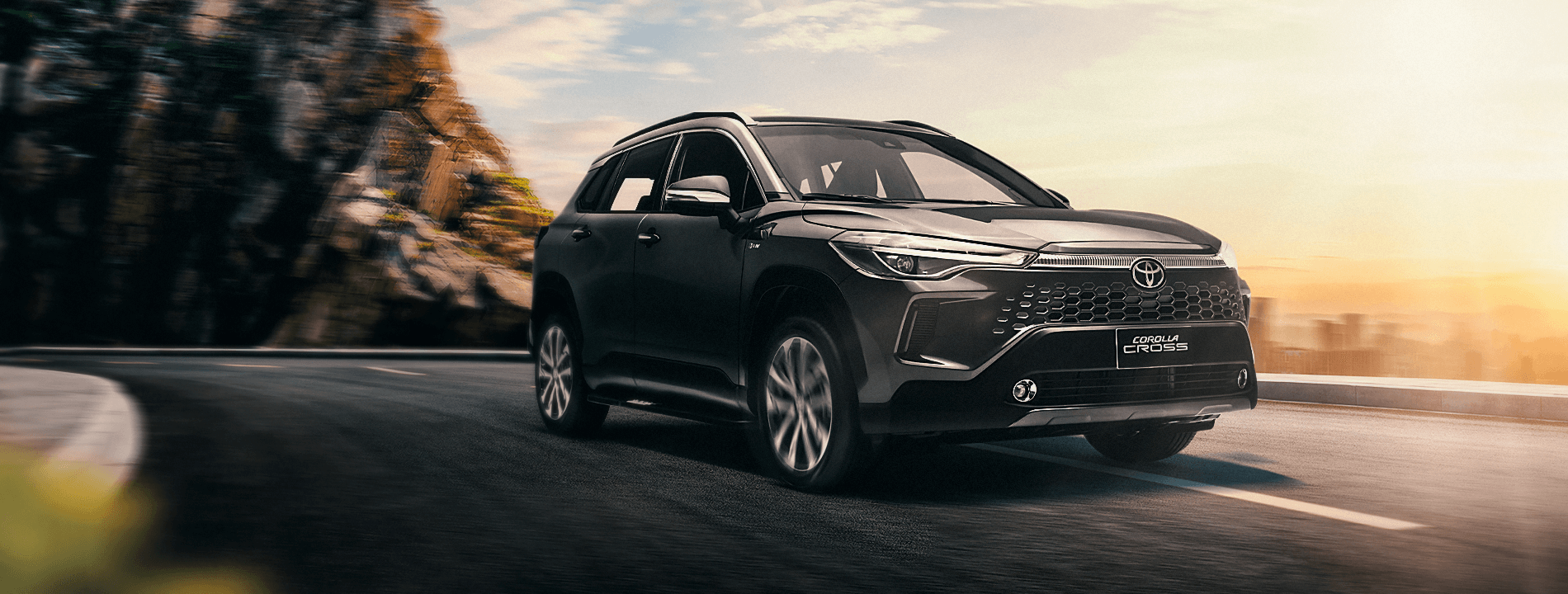 Corolla Cross, atrévete a probar la comodidad y potencia. Mobile