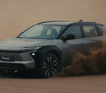 Toyota bZ4X: tracción a las cuatro ruedas